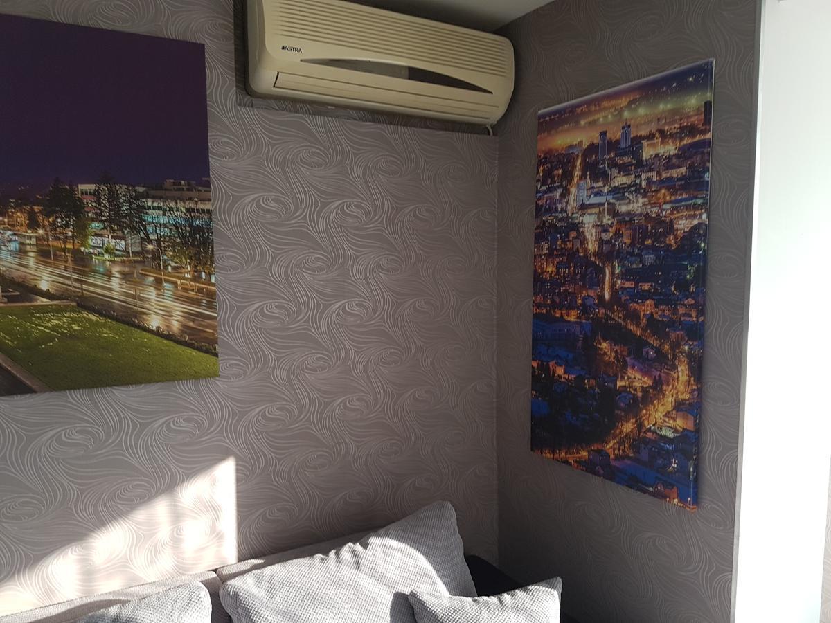Apartman Vuk - Stan Na Dan バニャ・ルカ エクステリア 写真